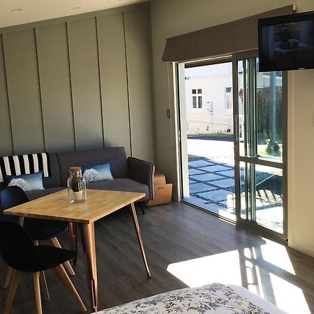 Kohimarama Beach Bed & Breakfast - Style And Privacy In Superb Location Auckland Esterno foto