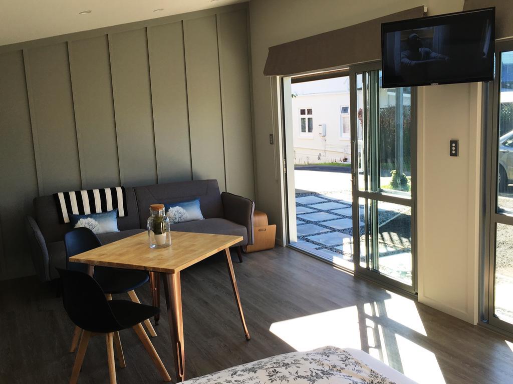 Kohimarama Beach Bed & Breakfast - Style And Privacy In Superb Location Auckland Esterno foto